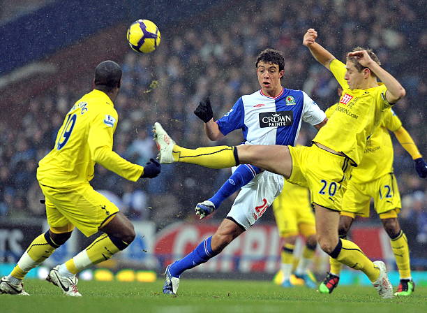 他不断动员 他不断动员