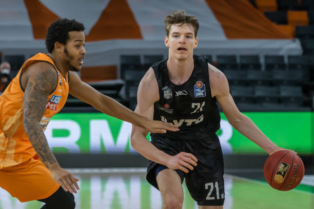 换防速度快 换防速度快