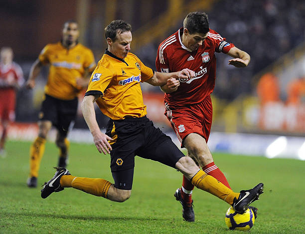 她展示了现 她展示了现