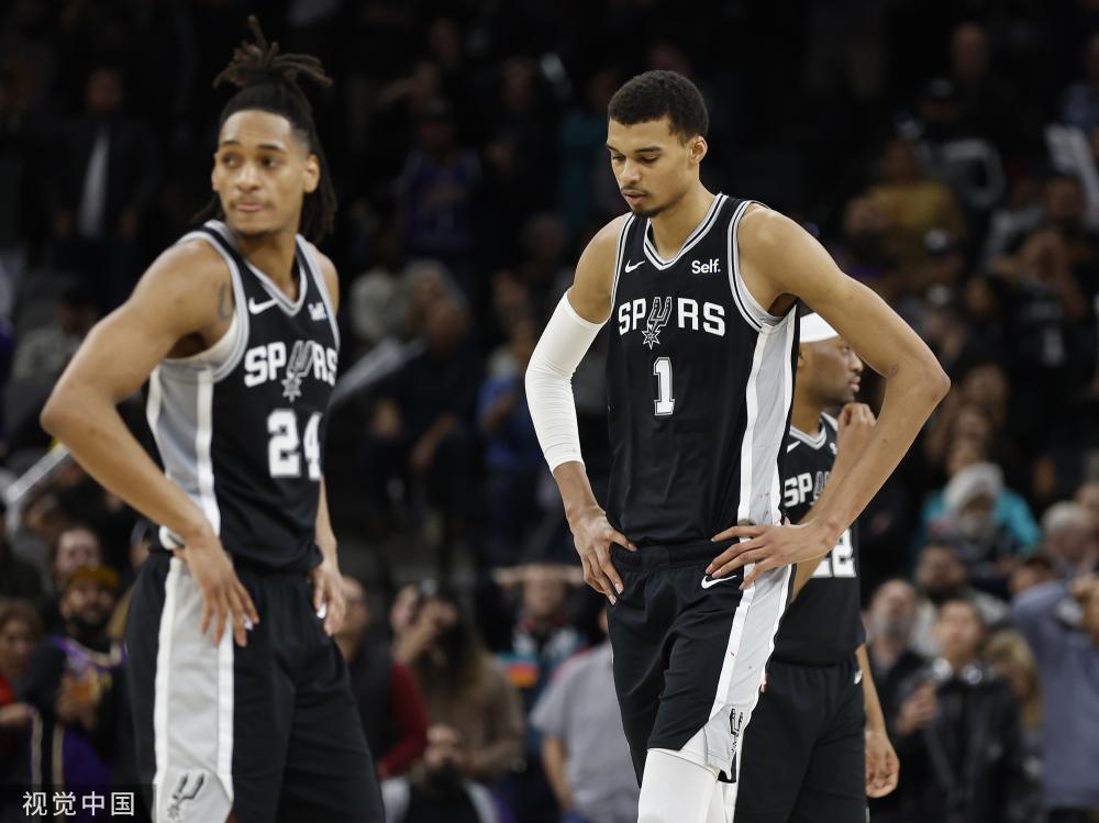 的防守漏洞 的防守漏洞